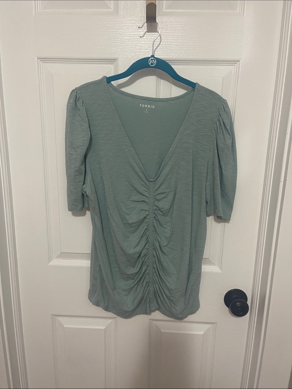 torrid Sage Ruched V-Neck Blouse with Puff Sleeves